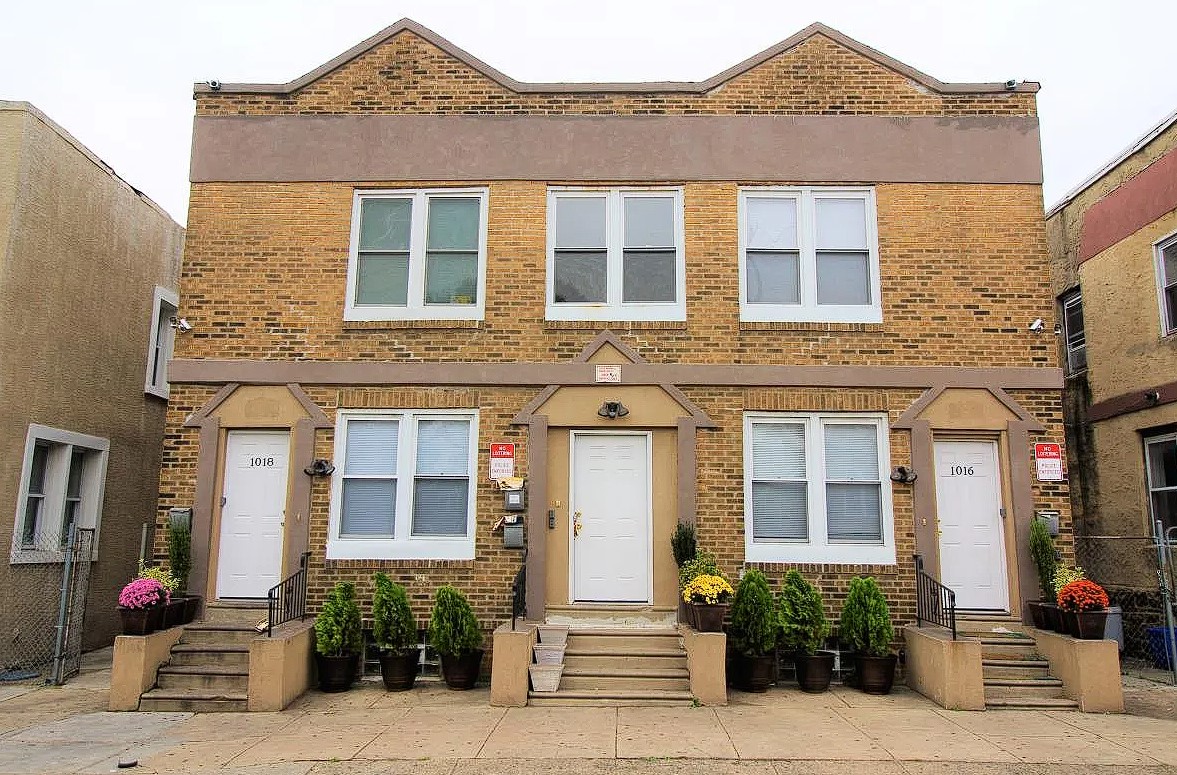 Property thumbnail image